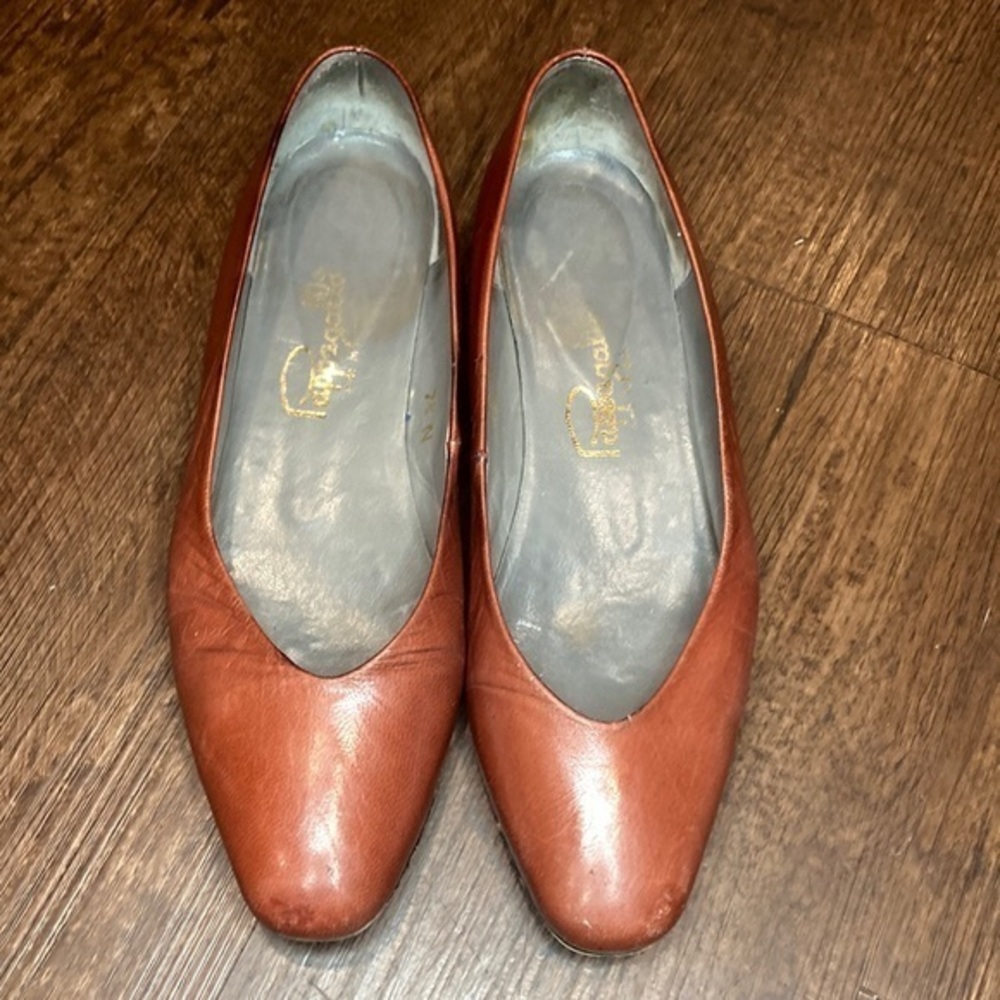 Pappagallo Vintage Brown loafers shoes Size 7.5 N